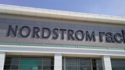 Department Store «Nordstrom Rack Rivers Edge Shopping Center», reviews and photos, 4036 E 82nd St, Indianapolis, IN 46250, USA