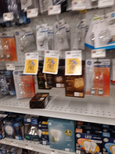 Grocery Store «Food Lion», reviews and photos, 6 Washington St, Cambridge, MD 21613, USA