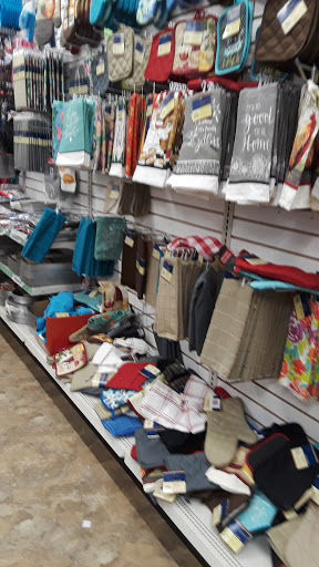 Dollar Store «Dollar Tree», reviews and photos, 352 Central Ave, East Orange, NJ 07018, USA