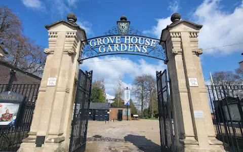 Grove House Gardens image