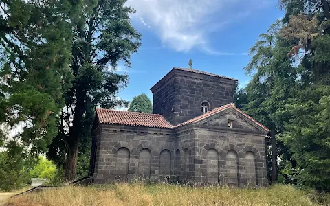 Neues Mausoleum image