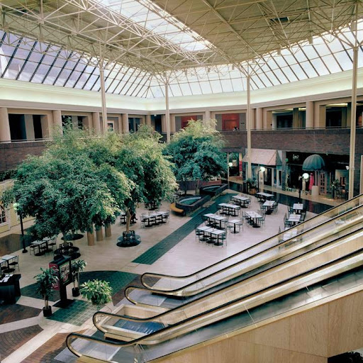 Shopping Mall «Galleria Specialty Mall», reviews and photos, 1 Galleria Pkwy, Atlanta, GA 30339, USA