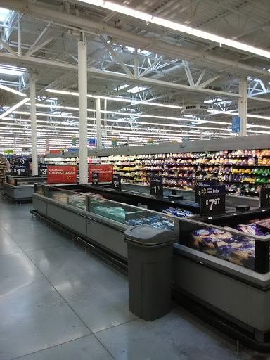 Supermarket «Walmart», reviews and photos, 2630 SE California Ave, Topeka, KS 66605, USA