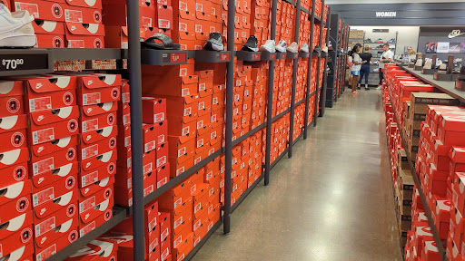 Sporting Goods Store «Nike Factory Store», reviews and photos, 11656 NE Executive Dr, Edinburgh, IN 46124, USA