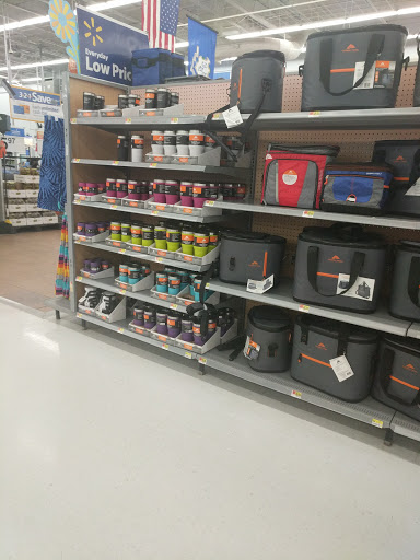Discount Store «Walmart», reviews and photos, 164 Danbury Rd, New Milford, CT 06776, USA