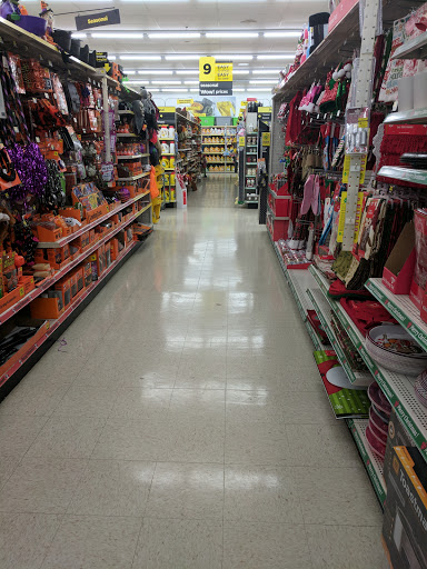 DG Market + pOpshelf