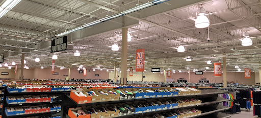 Shopping Mall «Lynnhaven North Shopping Center», reviews and photos, 2720 N Mall Dr, Virginia Beach, VA 23452, USA