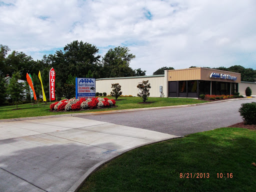 Self-Storage Facility «AAAA Self Storage & Moving», reviews and photos, 217 Harpersville Rd, Newport News, VA 23601, USA