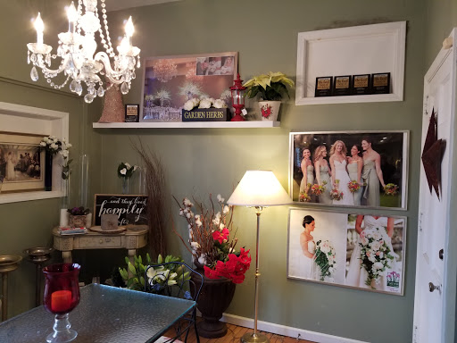 Florist «Agnew Florist-Watertown», reviews and photos, 587 Main St, Watertown, CT 06795, USA