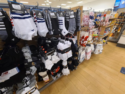 Department Store «Marshalls», reviews and photos, 76 Rockland Plaza, Nanuet, NY 10954, USA