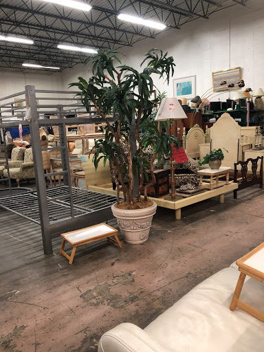 Thrift Store «Family Thrift Store», reviews and photos, 2699 N State Rd 7, Lauderdale Lakes, FL 33313, USA