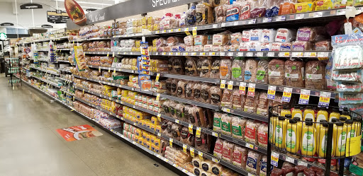 Grocery Store «Kroger», reviews and photos, 5161 Hampsted Village Center Way, New Albany, OH 43054, USA