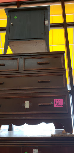 Furniture Store «Uhuru Furniture & Collectibles», reviews and photos, 832 N Broad St, Philadelphia, PA 19130, USA