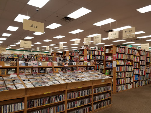 Book Store «Half Price Books», reviews and photos, 2025 S Hurstbourne Pkwy, Louisville, KY 40220, USA