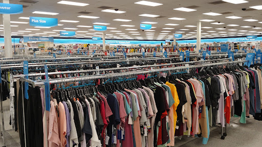 Clothing Store «Ross Dress for Less», reviews and photos, 20618 I-45, Spring, TX 77373, USA