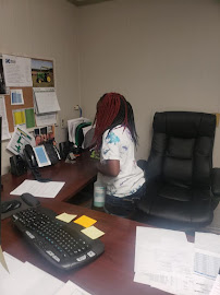 Wilson Cleaners - Photo 8 - Car repair in , Hickory