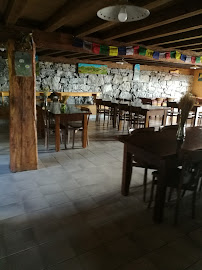 Atmosphère du Restaurant Refuge de la Bombardellaz à Le Grand-Bornand - n°5