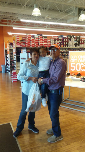 Shoe Store «Payless ShoeSource», reviews and photos, 7380 Green Bay Rd, Kenosha, WI 53142, USA