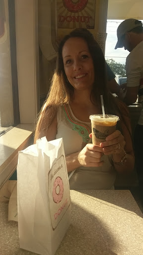 Donut Shop «Jupiter Donut Factory», reviews and photos, 141 Center St, Jupiter, FL 33458, USA