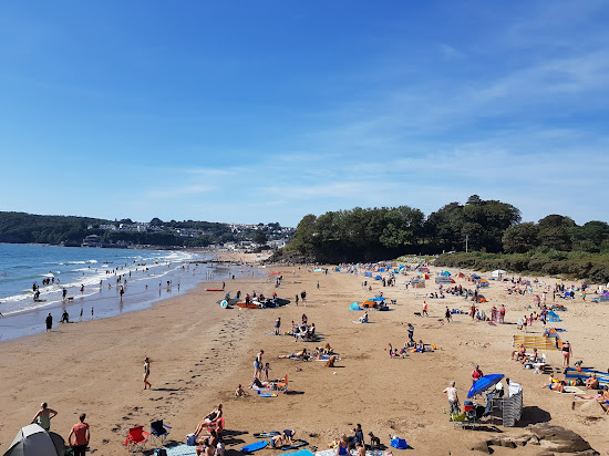 Coppet Hall beach