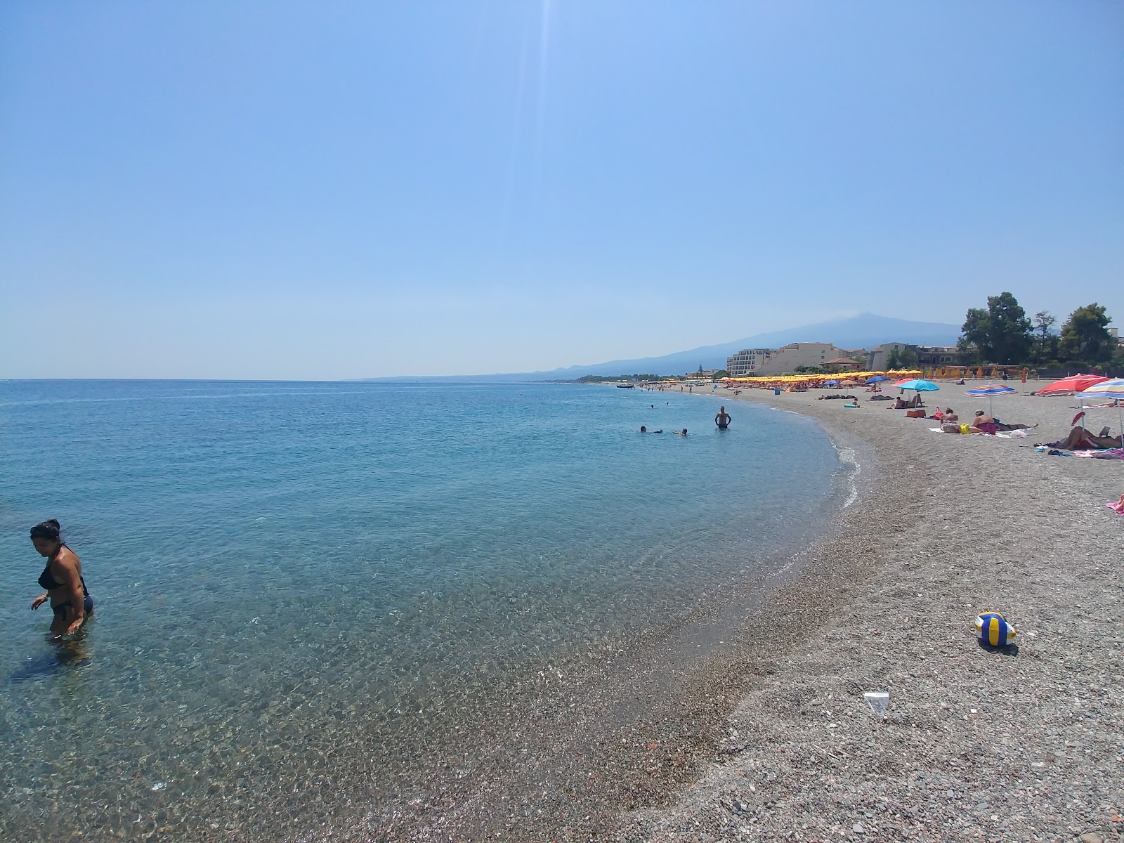 Foto av Recanati beach II med grå fin sten yta