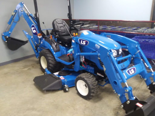 Farm Equipment Supplier «Hirsch Feed & Farm Supply», reviews and photos, 789 Worley Dr, West Plains, MO 65775, USA