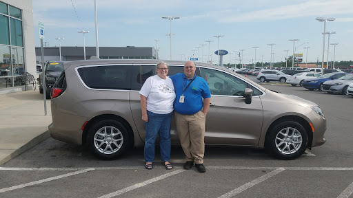 Dodge Dealer «East Tennessee Dodge Chrysler Jeep», reviews and photos, 2774 N Main St, Crossville, TN 38555, USA