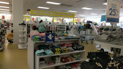 Outlet Mall «Tanger Outlet Myrtle Beach Hwy 17», reviews and photos, 10835 Kings Rd, Myrtle Beach, SC 29572, USA