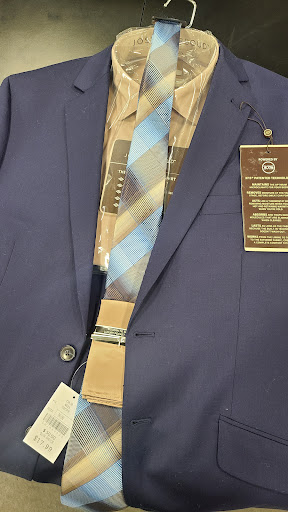 Clothing Store «K&G Fashion Superstore», reviews and photos, 3001 W Cheltenham Ave, Wyncote, PA 19095, USA