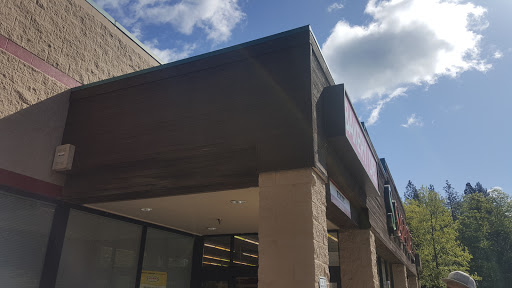 Grocery Store «Sav-Mor Foods», reviews and photos, 14001 Lakeridge Cir, Magalia, CA 95954, USA