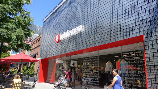 Sportswear Store «lululemon», reviews and photos, 2643 NE University Village St, Seattle, WA 98105, USA