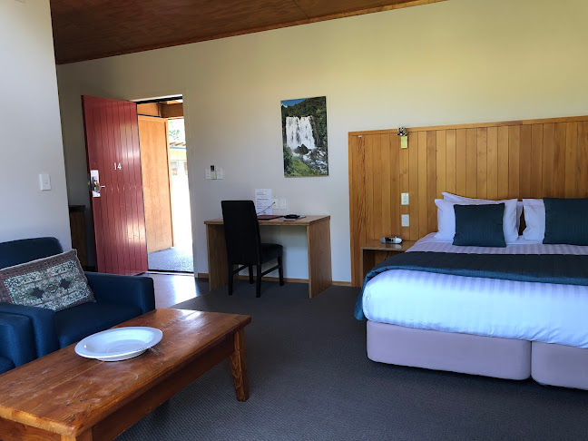 Reviews of Waitomo Lodge in Te Kuiti - Hotel
