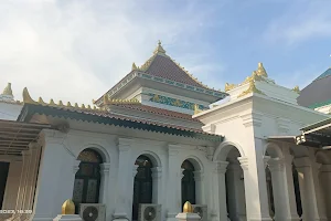 Sultan Mahmud Badaruddin Jayo Wikramo Great Mosque (Great Mosque of Palembang) image