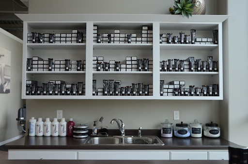 Hair Salon «Thompson & Co Salon Parlor», reviews and photos, 513 E Washington St, Iowa City, IA 52240, USA