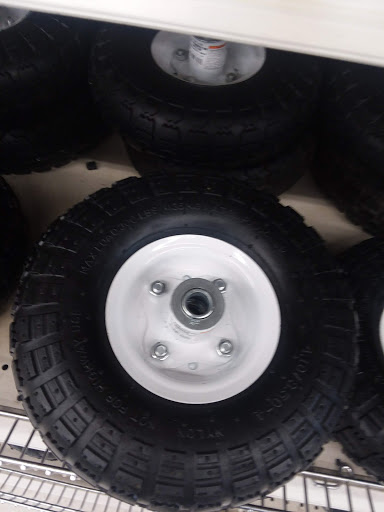 Hardware Store «Harbor Freight Tools», reviews and photos, 441 Market St, Saddle Brook, NJ 07663, USA