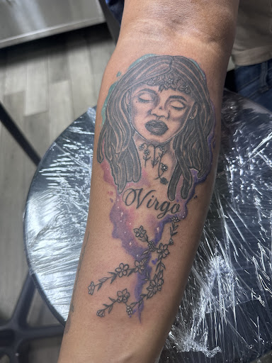 Explore son tattoo ideas for mother, creative tattoo ideas in Ocala, available at 352 Tattoo Ocala