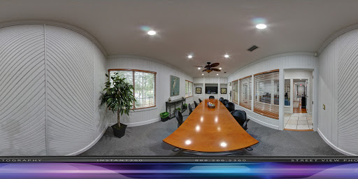 Title Company «Hillcrest Title & Trust Agency», reviews and photos