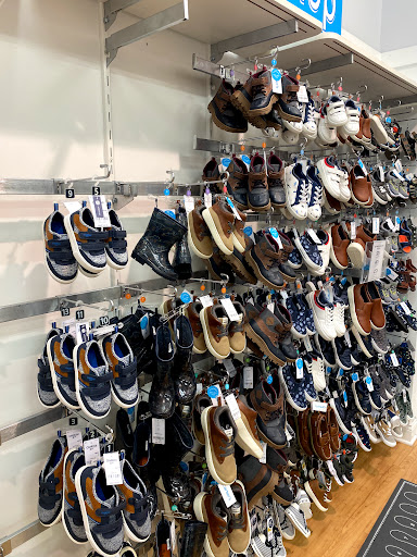 Outlet Mall «The Outlet Shops of Grand River», reviews and photos, 6200 Grand River Pkwy, Leeds, AL 35094, USA