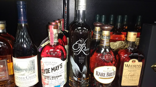 Liquor Store «Discount Liquor», reviews and photos, 401 Baltimore Pike, Bel Air, MD 21014, USA