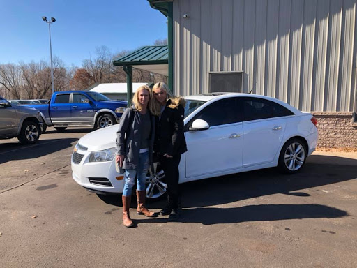 Used Car Dealer «American Auto Sales», reviews and photos, 14746 Lake Dr NE #2, Forest Lake, MN 55025, USA