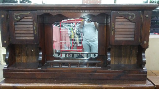 Thrift Store «Red Racks Thrift Store», reviews and photos, 9715 St Charles Rock Rd, Breckenridge Hills, MO 63114, USA