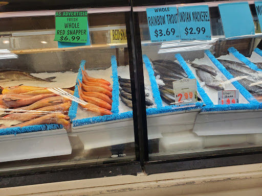 Grocery Store «Super Fresh Market», reviews and photos, 1700 N Lewis Ave, Waukegan, IL 60085, USA