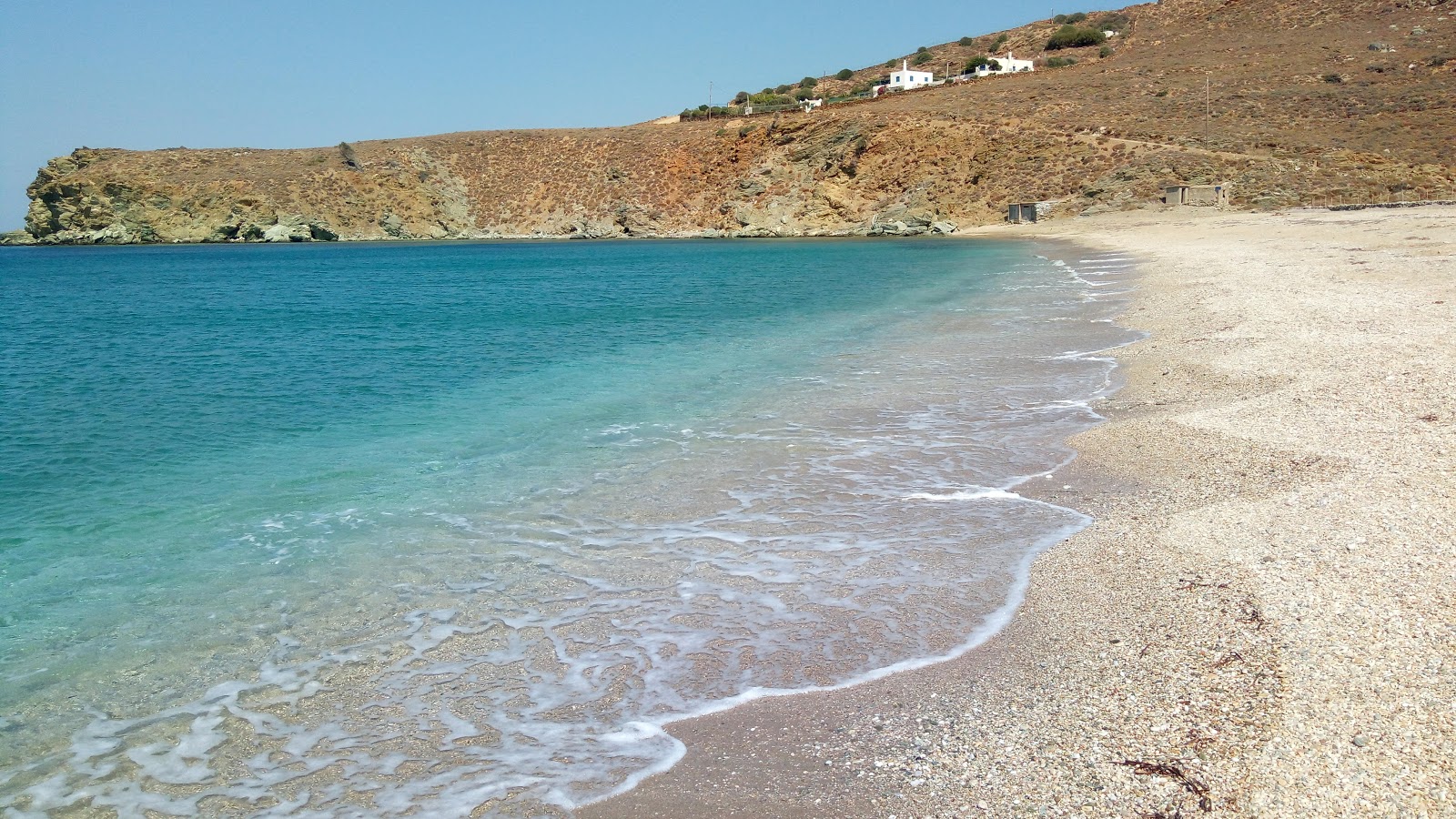 Foto van Vlychada beach met turquoise puur water oppervlakte