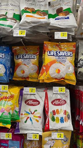 Discount Store «Dollar General», reviews and photos, 830 E Main St, Brownsburg, IN 46112, USA