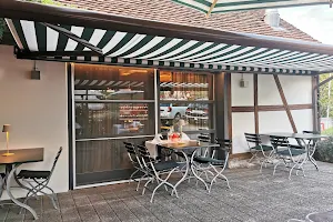 Restaurant zum Löwen Messen image