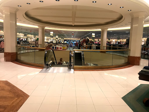 Department Store «Von Maur», reviews and photos, 1530 Polaris Pkwy, Columbus, OH 43240, USA