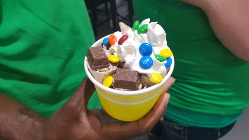 Ice Cream Shop «Icesmile Tampa», reviews and photos, 1512 E Fowler Ave, Tampa, FL 33612, USA