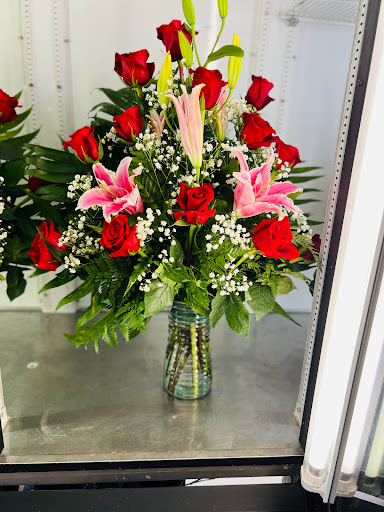 Florist «Floreria Alcatraz», reviews and photos, 159 Aldine Bender Rd #174, Houston, TX 77060, USA