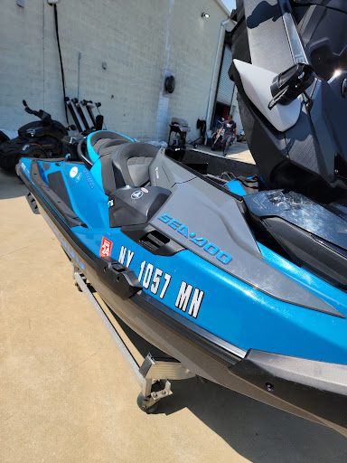 Motorcycle Dealer «Crossbay Motorsports of Howard Beach», reviews and photos, 164-01 Cross Bay Blvd, Howard Beach, NY 11414, USA