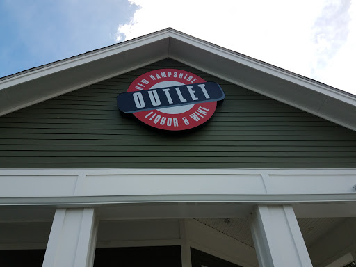 NH Liquor & Wine Outlet, 325 NH-104, New Hampton, NH 03256, USA, 